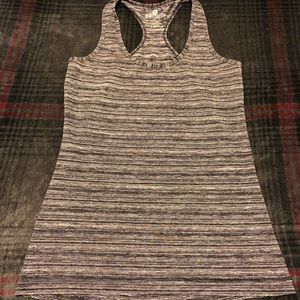 90 Degree workout tank - size Medium